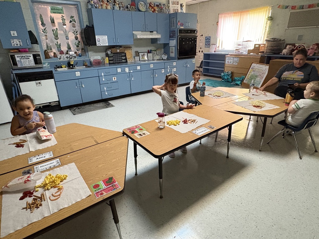 🐻🐾 We’re Going on a Bear Hunt! 🐷🏠 Our PreK storytellers officially wrapped up their "Family & Relatives" unit, bringing two classic favorites—Goldilocks and the Three Bears and The Three Little Pigs—to life in the most adventurous way possible! To celebrate, our little learners set off on an epic, hands-on Bear Hunt across the classroom! ✨ What we practiced along the way: Story Retelling: Reenacting narrative plots through creative, imaginary play. Gross Motor Skills: Swishing, splashing, and stomping through every obstacle. Crafting & Design: Bringing the tales to life using custom, homemade props! It’s safe to say our PreK explorers can't go over it, can't go under it... they had to go through it! Way to go, little adventurers! 🎈🎨✨