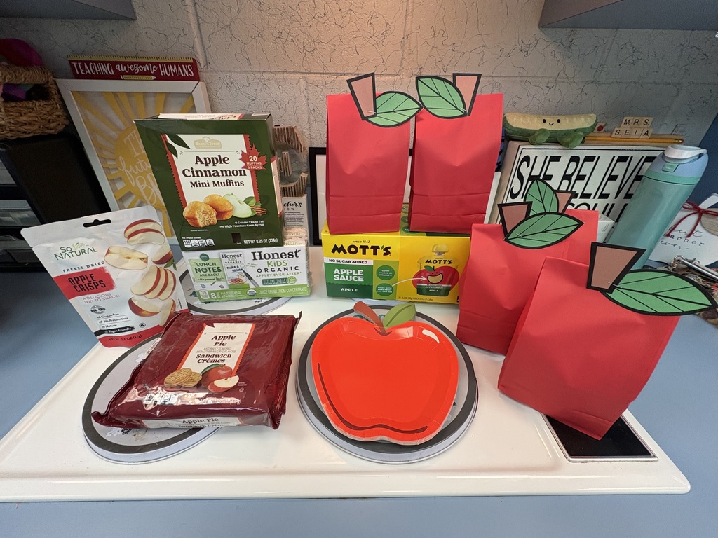 🍎🎉 Happy Johnny Appleseed Day! 🎉🍏 Our youngest Manatees had the absolute sweetest Friday wrapping up their Apple Unit with an epic Apple Party! Here’s a peek at how we celebrated: 🥣 Made delicious homemade applesauce 🍏 Conducted a official Red, Yellow, and Green taste-test (verdict: delicious!) 🌋 Erupted an apple volcano 🌾 Built colorful apple orchards by sorting cereal Safe to say we had an apple-solutely wonderful time learning and playing together!