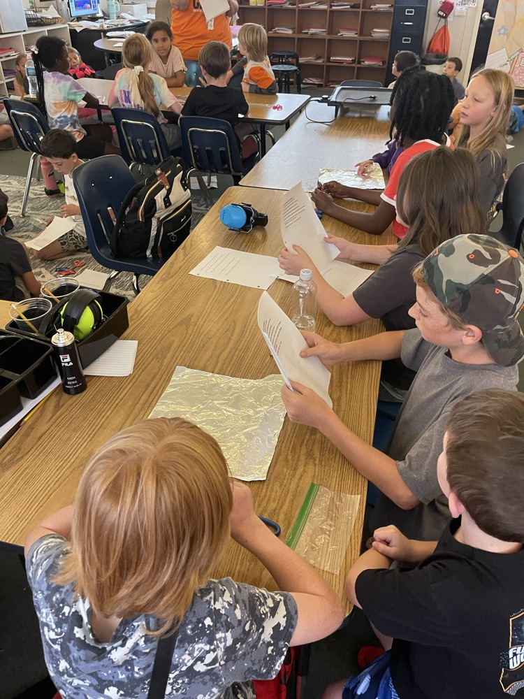 students working together 