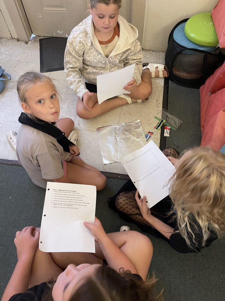 students working together 