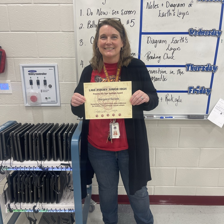 LAJ ROAR teachers for September!