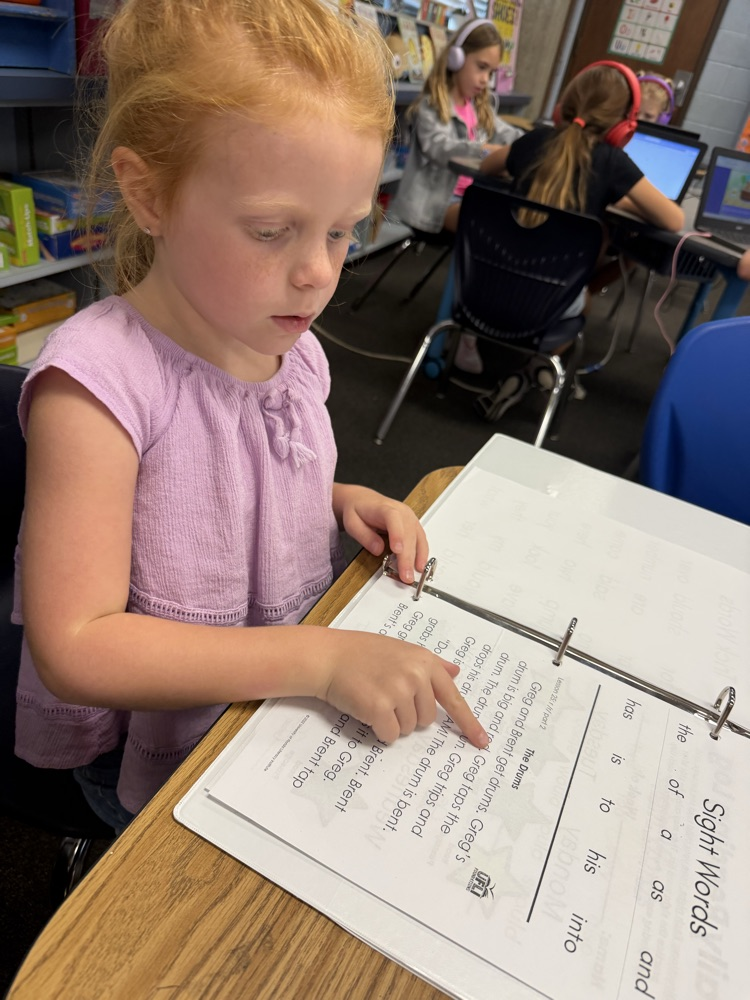 student in 1st grade 