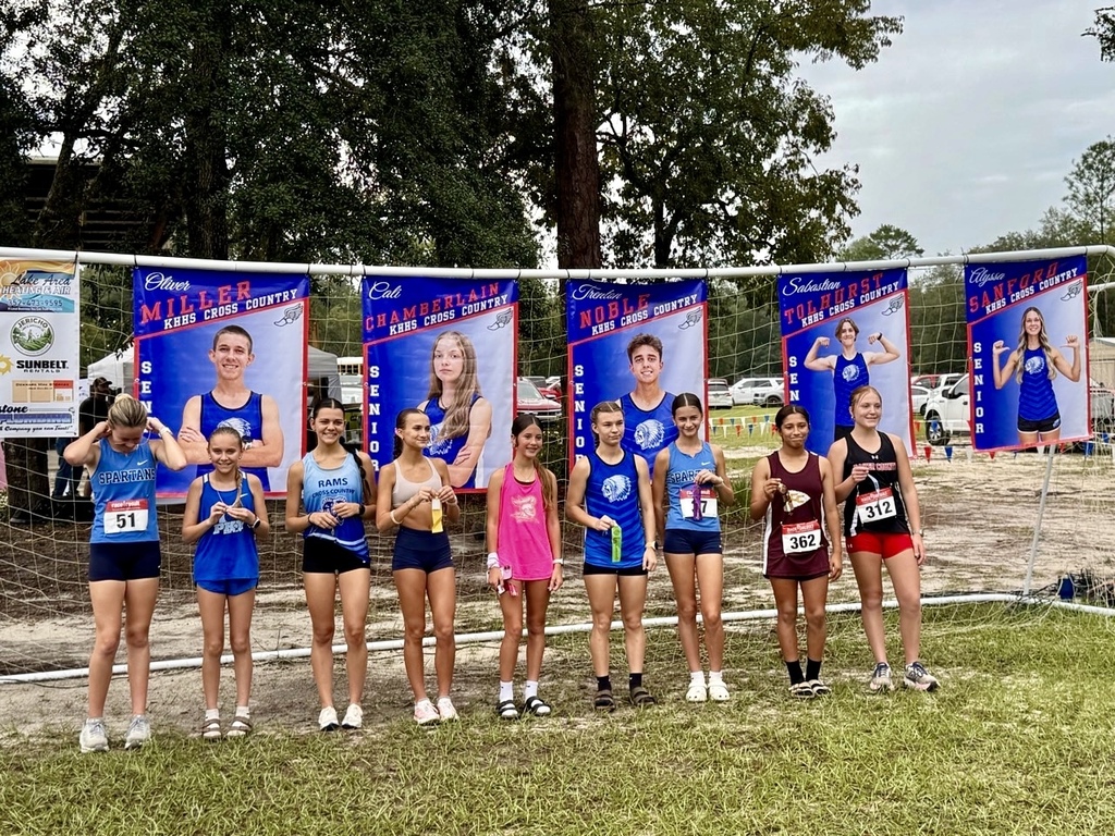OHS Cross Country Athletes at a Meet