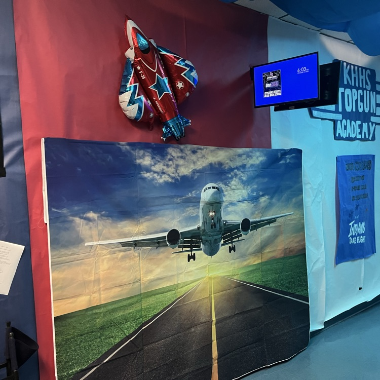 Which grade brought the best set design?