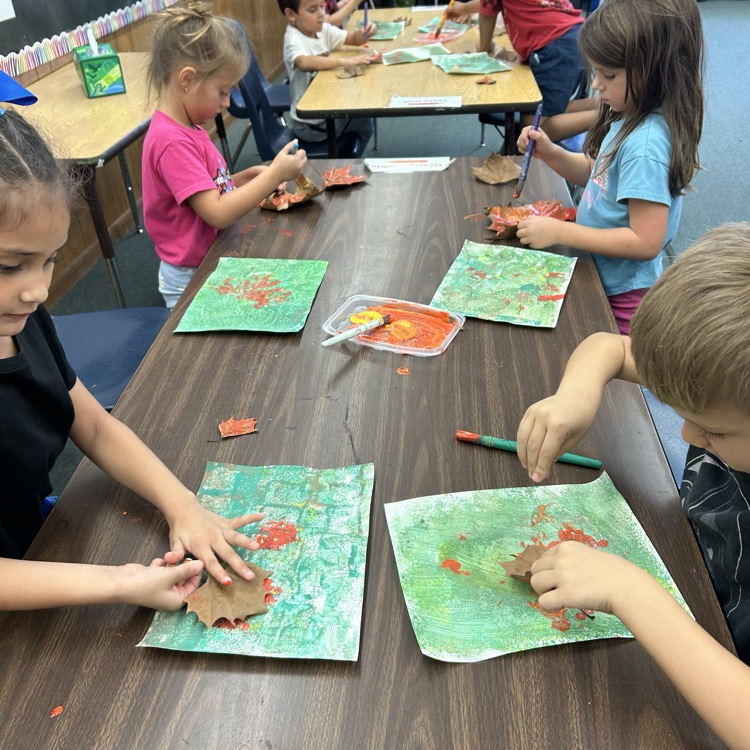 Bennett Bee nature artists