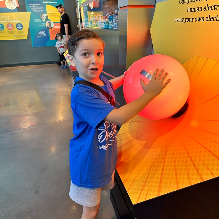 students enjoying the third grade field trip