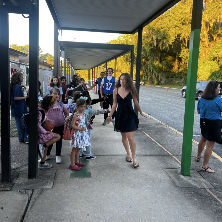 High 5 Friday and CHS Homecoming Parade