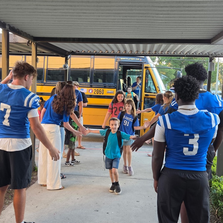High 5 Friday and CHS Homecoming Parade