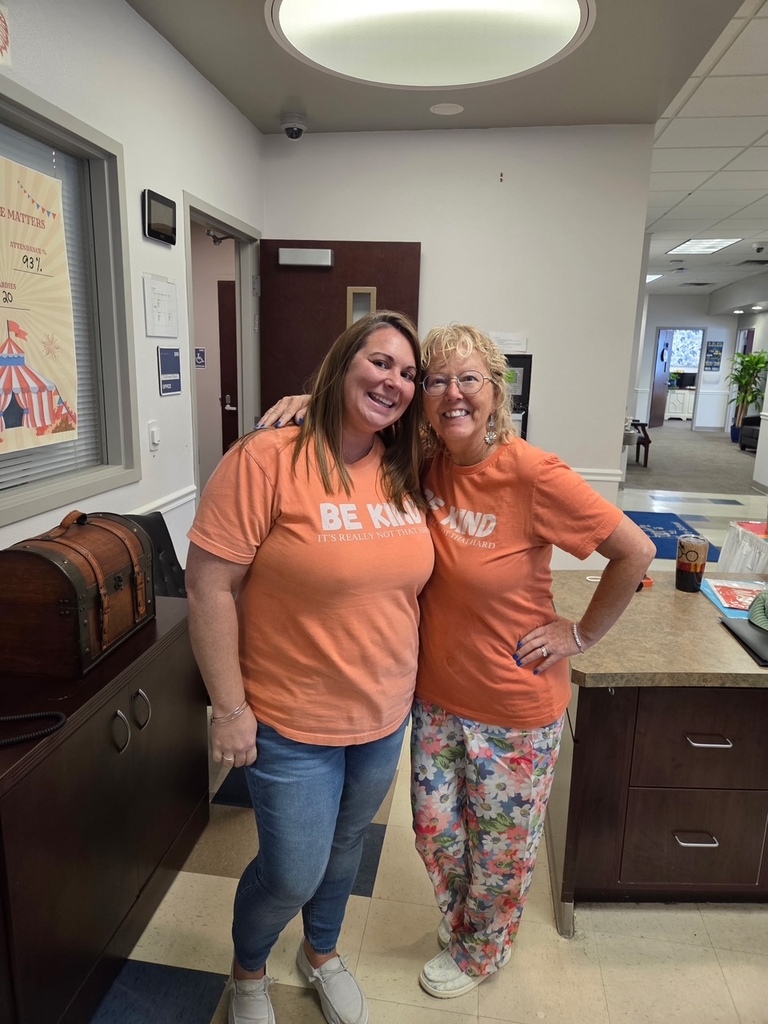 🧡 Happy Unity Day, KHES! 🧡Today, our Keystone Heights Elementary students and staff stood tall together to send a clear message: kindness, acceptance, and inclusion win! 🤝✨Check out some highlights from today as our school came together in a sea of orange to take a stand against bullying!   Thank you to all of our students, parents, and staff for showing up, wearing orange, and making KHES a safe, supportive place for everyone. Keep spreading that kindness! 🧡👇   (Swipe through the photos below! 📸