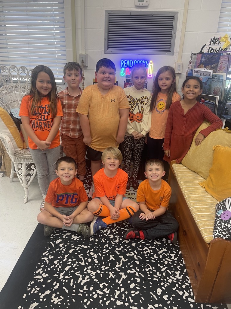 🧡 Happy Unity Day, KHES! 🧡Today, our Keystone Heights Elementary students and staff stood tall together to send a clear message: kindness, acceptance, and inclusion win! 🤝✨Check out some highlights from today as our school came together in a sea of orange to take a stand against bullying! Thank you to all of our students, parents, and staff for showing up, wearing orange, and making KHES a safe, supportive place for everyone. Keep spreading that kindness! 🧡👇 (Swipe through the photos below! 📸
