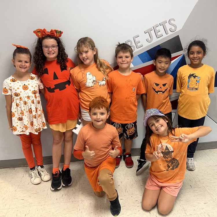 Pumpkin and School Spirit for the Pumpkin Run