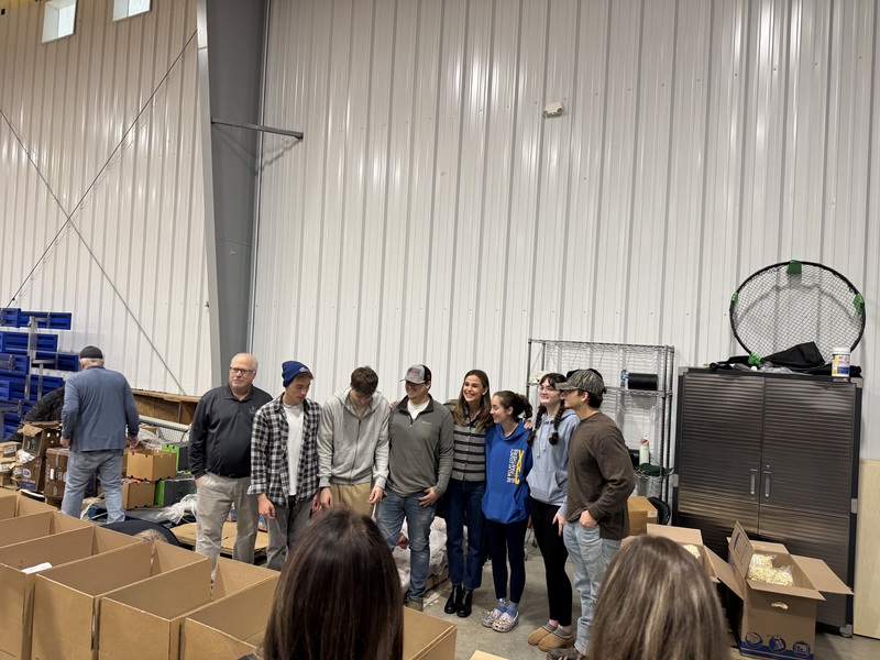 Jennifer Garner with CCHS Students