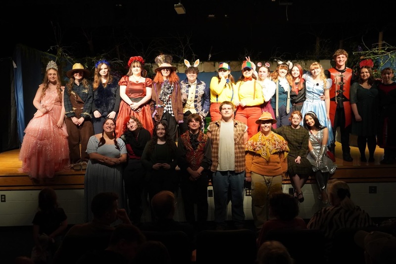 Entire cast picture at end of play