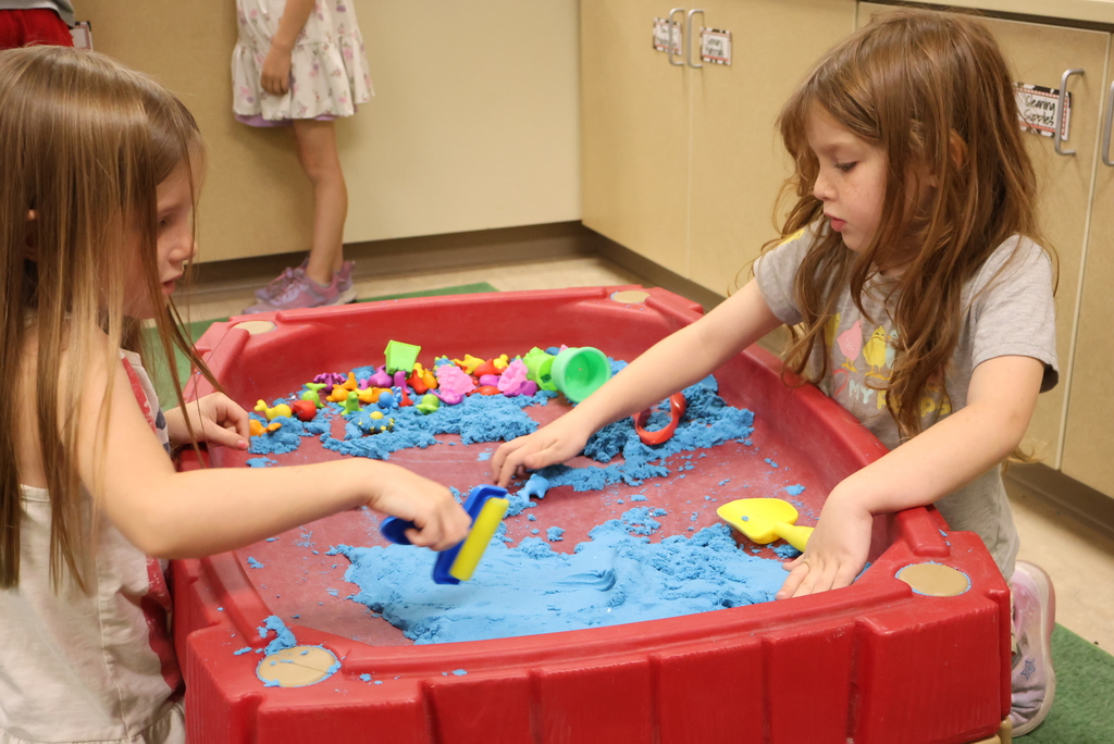 Small group centers are scheduled into every day of a Lincoln kindergarten classroom. What might look like regular old play time to you actually involves... - Creativity - Working Together - Conflict Management - Project Completion (Grit) It is the initial step towards getting our kids ready for success outside of school! #celebrate379
