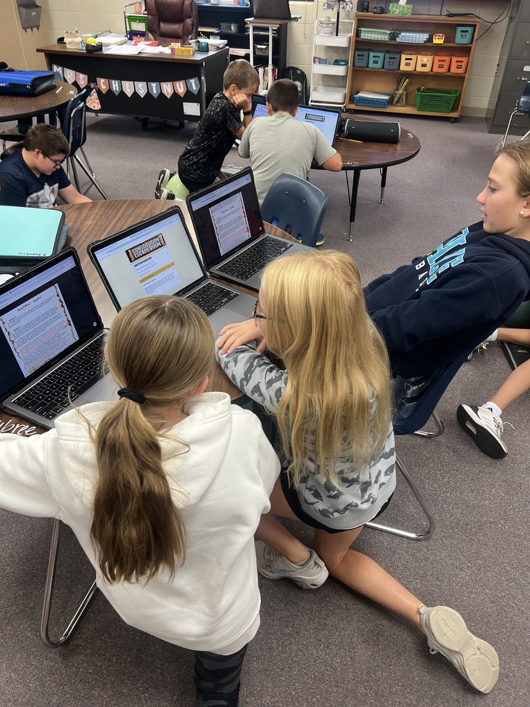 Did you know that it is Constitution Week? Yesterday, Mrs. Chestnut's 5th grade social studies students learned about the different parts of The Constitution and how to read it properly. Then, they worked in small groups on a digital “escape room” to try navigating and reading it for themselves! #celebrate379