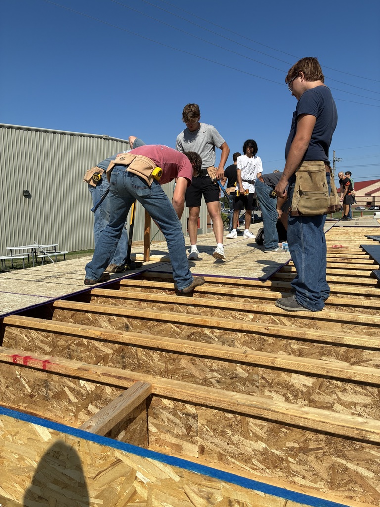 Things are moving quickly on the Tiger House! Today, the sheathing is being installed. The house has not been purchased. For more information on the Tiger House, please contact Mr. Young, CCCHS Principal at 785 632-2131. #celebrate379