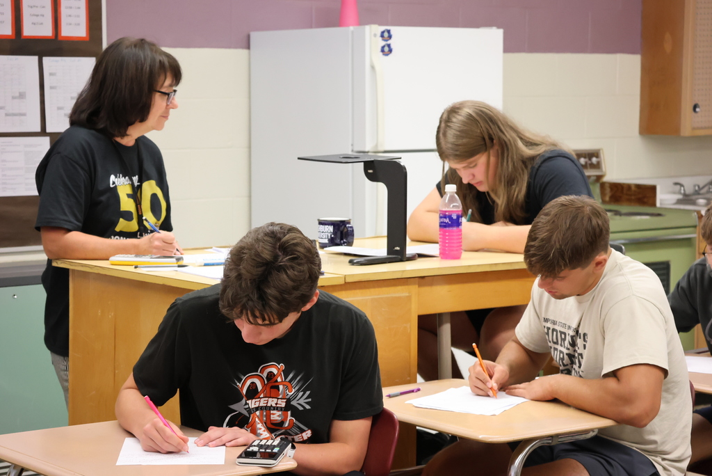 Today in Mrs. Ware’s Calculus class, students tackled the world of derivatives.  From finding the slope of a curve 📈 to understanding how fast something is moving at an exact moment, Mrs. Ware had students exploring how math explains the world around us.  Whether it’s the speed of a car, the growth of a plant 🌱, or even predicting the ups and downs of the stock market 💹 — derivatives are everywhere! #celebrate379