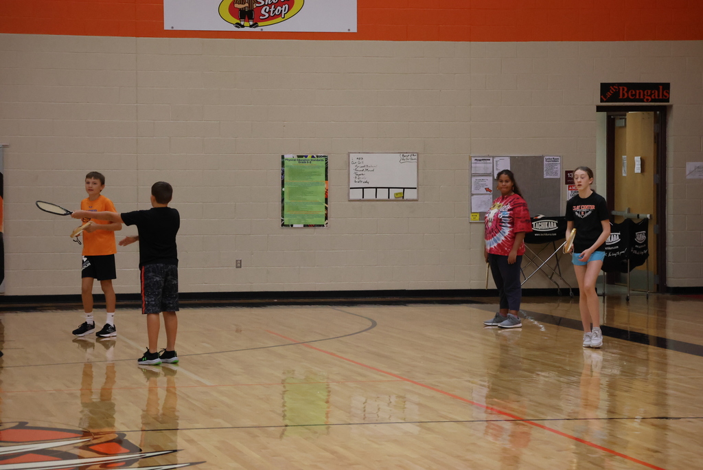 Ever played volleyball with rackets? Mr. Smith's 6th graders have! It's a new game that teaches hand/eye coordination, teamwork, and fun! #celebrate379