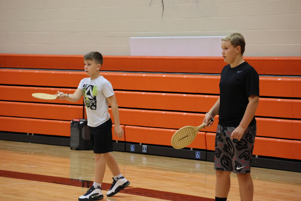 Ever played volleyball with rackets? Mr. Smith's 6th graders have! It's a new game that teaches hand/eye coordination, teamwork, and fun! #celebrate379