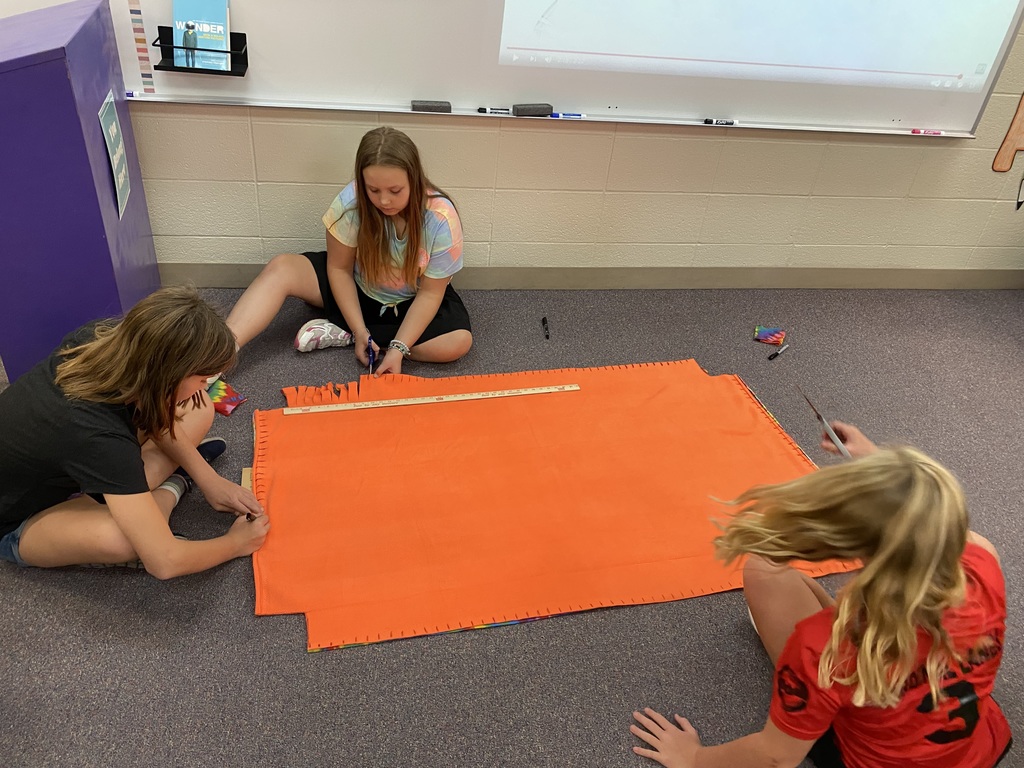During her Bengal Innovators time, Miss Bott’s group measured, cut, and tied fleece fabric to create tie blankets. Students marked out inch by inch to ensure each tie was spaced evenly apart. They then chose places around the community to donate these blankets. Places chosen were the Lighthouse for Christ, the Hope House, a local church, and the Clay County EMT. What a great community project! #celebrate379