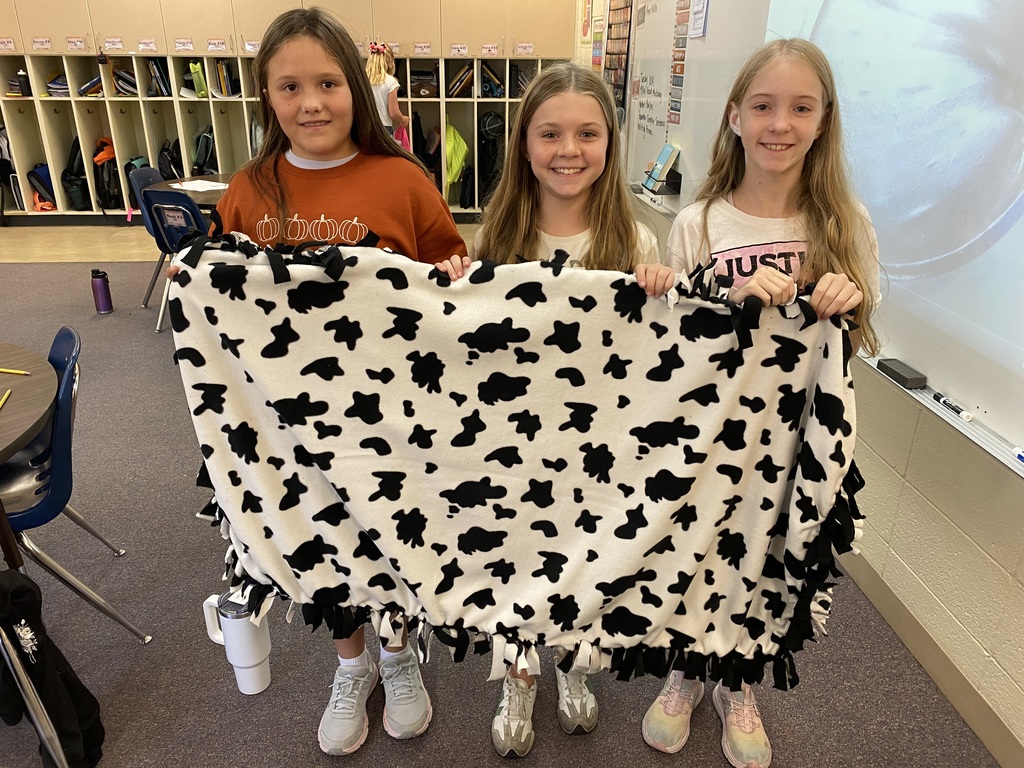 During her Bengal Innovators time, Miss Bott’s group measured, cut, and tied fleece fabric to create tie blankets. Students marked out inch by inch to ensure each tie was spaced evenly apart. They then chose places around the community to donate these blankets. Places chosen were the Lighthouse for Christ, the Hope House, a local church, and the Clay County EMT. What a great community project! #celebrate379