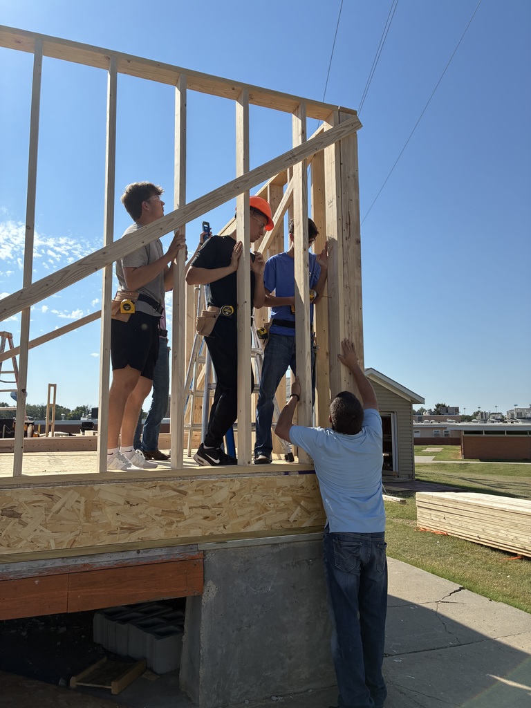 The walls are going up on the Tiger House! The house has not been purchased. For more information on the Tiger House, please contact Mr. Young, CCCHS Principal at 785 632-2131. #celebrate379