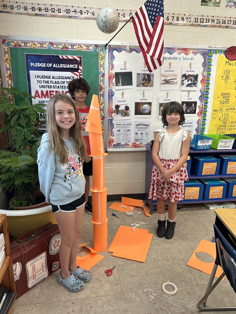Mr. Yenni's 5th graders had a great time working together during a recent Leader in Me lesson on Habit #5: Synergize. Students worked in groups in a competition to build towers with just paper and tape. Students were excited to share ideas and collaborate! LIM lessons are taught regularly throughout the school. #celebrate