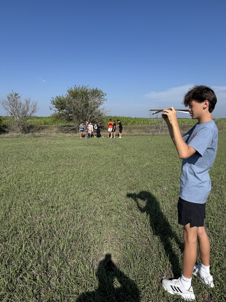 Mr. Craig's freshman Ag 101 class has had a busy and successful first quarter! Students in the class have learned about various careers in agriculture, planned a community service project, and done in-depth explorations of soil science and management, and dairy farm management. The class made visits to community farms operated by Erica and AJ Carlson, Rick Chaffee, and Cott Family Farms to look at various soil profiles. The class also visited the Wohler family's 4J dairy to learn about the daily responsibilities of the dairy farmer. All these experiences have led to success in FFA competitions! The Clay Center team placed 2nd at the Land/Soils evaluation (tied for 1st!), and took 1st place in the Dairy Cattle Evaluation competition. Various students have had top-10 performances throughout the school year thus far.