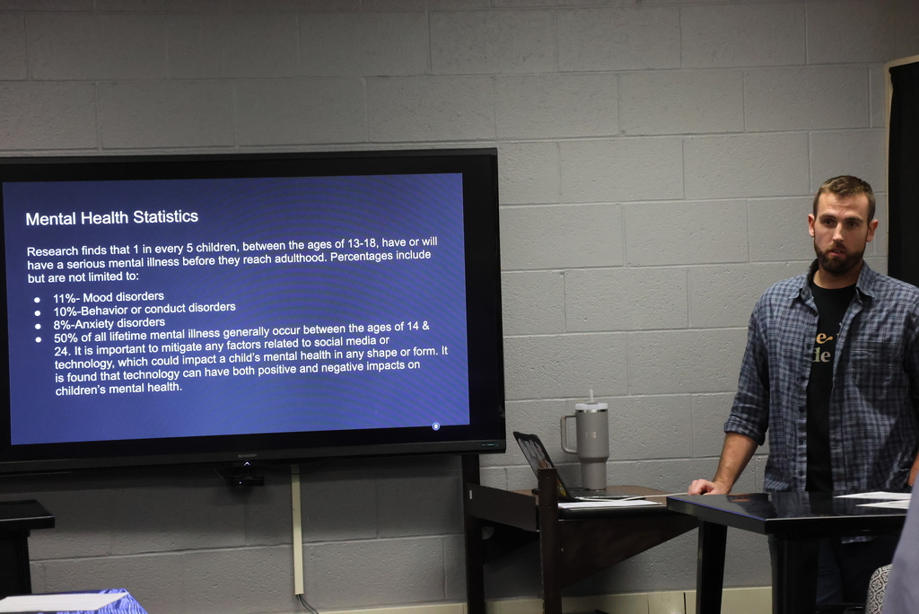 Thank you to everyone who came out to CCCMS last night to hear Mrs. Cott and Mr. Brummet's Parent Tech Talk presentation. They will be presenting again today at noon at Garfield. Pizza will be provided! #celebrate379