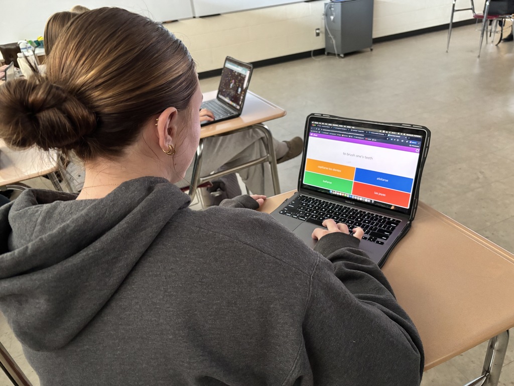 Mrs. Hughes starts most days with a "bell ringer" activity for her Spanish II class. Today, they used Schoology to review how to say the correct time in Spanish. They also used Blooket to race against each other to answer questions about daily routines. #celebrate379