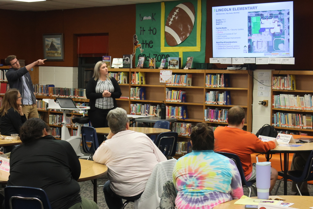 Thank you to our Bond Focus Group committee, who donated two evenings in the last month to listen to information and give feedback that will help our Board make decisions moving forward. You are appreciated!  Thank you also to those who came out to the Town Hall last night to hear information and give their thoughts. The slideshow from last night will be up shortly at usd379.org. #celebrate379