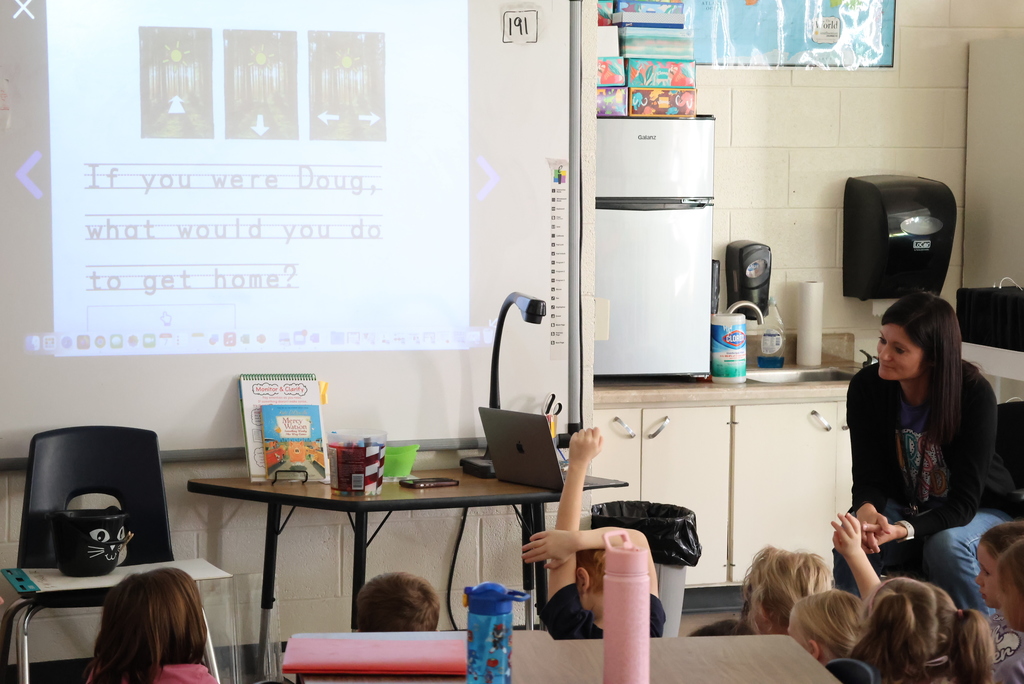 Mrs. Graham's first graders were working on a Mystery Science lesson on sunlight direction. They learned about how to tell time based on where the sun is located. #celebrate379
