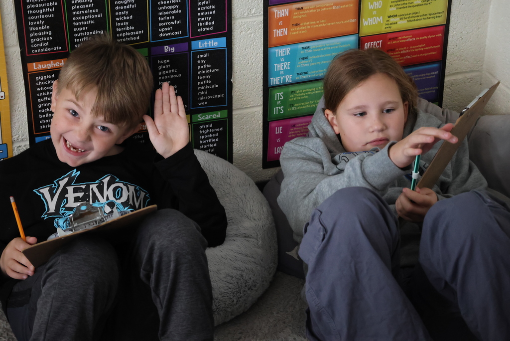 When our fantastic teachers are gone, USD 379 is very fortunate to have fantastic subs! One of these is Mrs. Crimmins, who is one of many former 379 teachers who work as a part-time substitute. They are an important part of our team!  Mrs. Crimmins was in Mrs. Ehlers' class teaching students all about Benjamin Franklin. #celebrate379