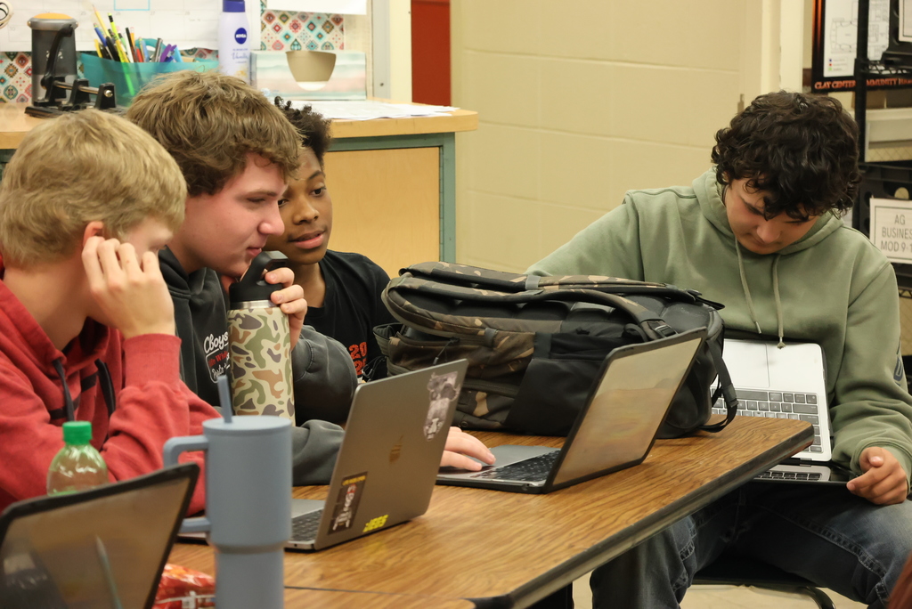 🌸🎨 Creativity is blooming in Mrs. Flegler’s class!  Her Floral & Design students are getting close to crafting their own floral patterns after kicking off the year by digging into the science behind how flowers are created. Today, they took things to the next level by teaching one another about the principles and elements of floral design — through games they designed themselves!  From custom board games to inventive computer games, these students proved that learning can be both creative and fun.  #celebrate379