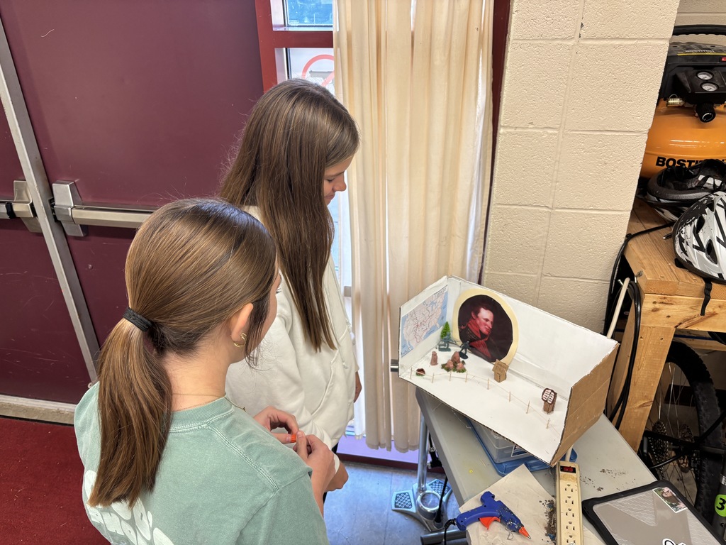 Mr. Lane always finds interesting ways to help his 8th graders learn and remember U.S. History. Last week, his students created all sorts of projects, including: - Dioramas (landscape settings) showcasing the life of Zebulon Montgomery Pike - Infographics (written information combined with graphic representation) - Podcasts discussing the Supreme Court case of Marbury v Madison, which established Judicial Review #celebrate379