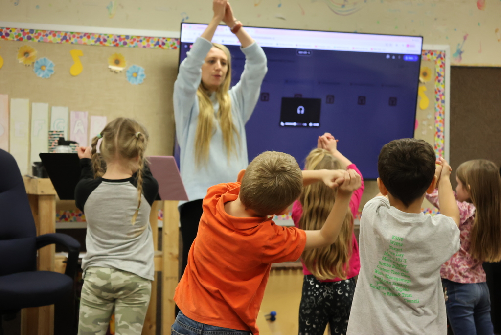 Music teacher Mrs. Rourke puts on a concert at every grade level at both Lincoln and Garfield... even in kindergarten! How much practice does it take for kindergarteners to be ready to perform 5 songs? Well, they were practicing today for their concert on Feb. 12. :) And, they were having a great time doing it! #celebrate379