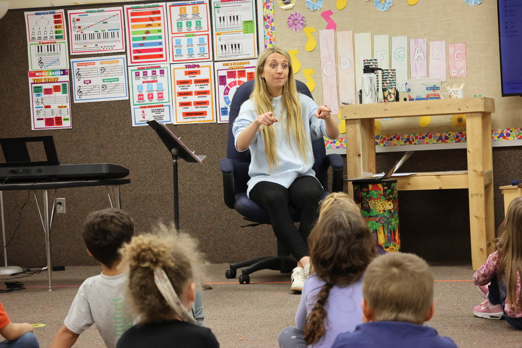 Music teacher Mrs. Rourke puts on a concert at every grade level at both Lincoln and Garfield... even in kindergarten! How much practice does it take for kindergarteners to be ready to perform 5 songs? Well, they were practicing today for their concert on Feb. 12. :) And, they were having a great time doing it! #celebrate379