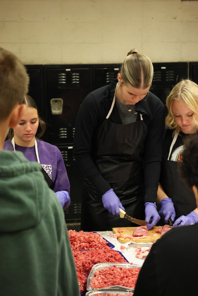 Forget the turkey, Mr. Craig's students were serving up ham this morning!  Schwartz Farms was nice enough to donate a hog for this learning activity, and the Clay Center Locker Plant killed and delivered it whole to the CCCHS Ag garage. After that, it was the students' turn to butcher from whole hog down to all of the parts!  Thanks to Lee Weiss, a retired Ag teacher and FFA advisor, who donated his morning to teach the students all about the butchering process. As you can see, it was a hands-on process!  Some of the pork will be eaten at FFA events, and some will be donated to the Lighthouse. All of it was a great learning experience! #celebrate379