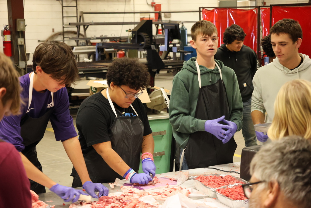 Forget the turkey, Mr. Craig's students were serving up ham this morning!  Schwartz Farms was nice enough to donate a hog for this learning activity, and the Clay Center Locker Plant killed and delivered it whole to the CCCHS Ag garage. After that, it was the students' turn to butcher from whole hog down to all of the parts!  Thanks to Lee Weiss, a retired Ag teacher and FFA advisor, who donated his morning to teach the students all about the butchering process. As you can see, it was a hands-on process!  Some of the pork will be eaten at FFA events, and some will be donated to the Lighthouse. All of it was a great learning experience! #celebrate379