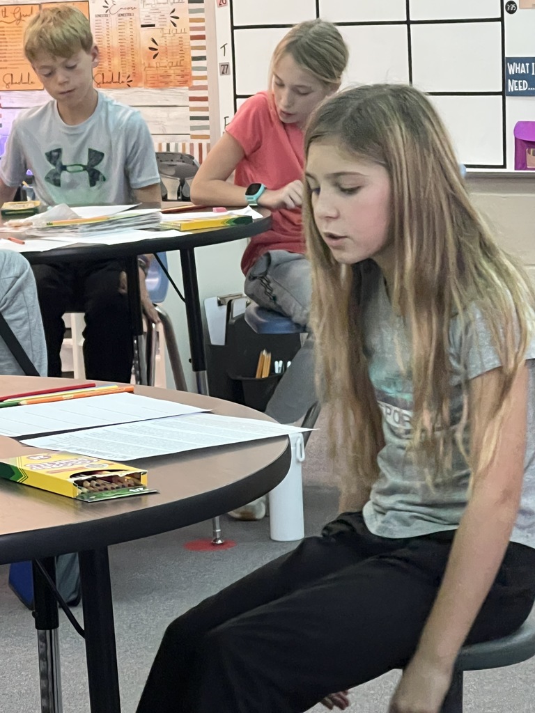 Students in Mrs. Knepper’s class explored the Macy’s Thanksgiving Day Parade in a unique way over the past week!  They watched videos, learned how the giant balloons are made, and read the book Balloons Over Broadway. They then closely examined a nonfiction article about the parade, using colored pencils to underline main ideas, key details, and important traditions. #celebrate379