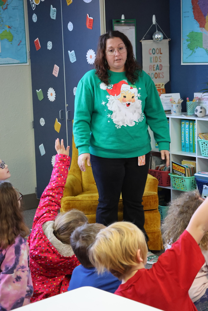 One of the most original science projects in 3rd grade is the "New Animals of the World." Students research two different animals and then combine the two into a new species! In Ms. Brownell's class, those writings are then turned into a book that she has made each year, and they also make a 3D image of the animal. Definitely a memorable experience! #celebrate379