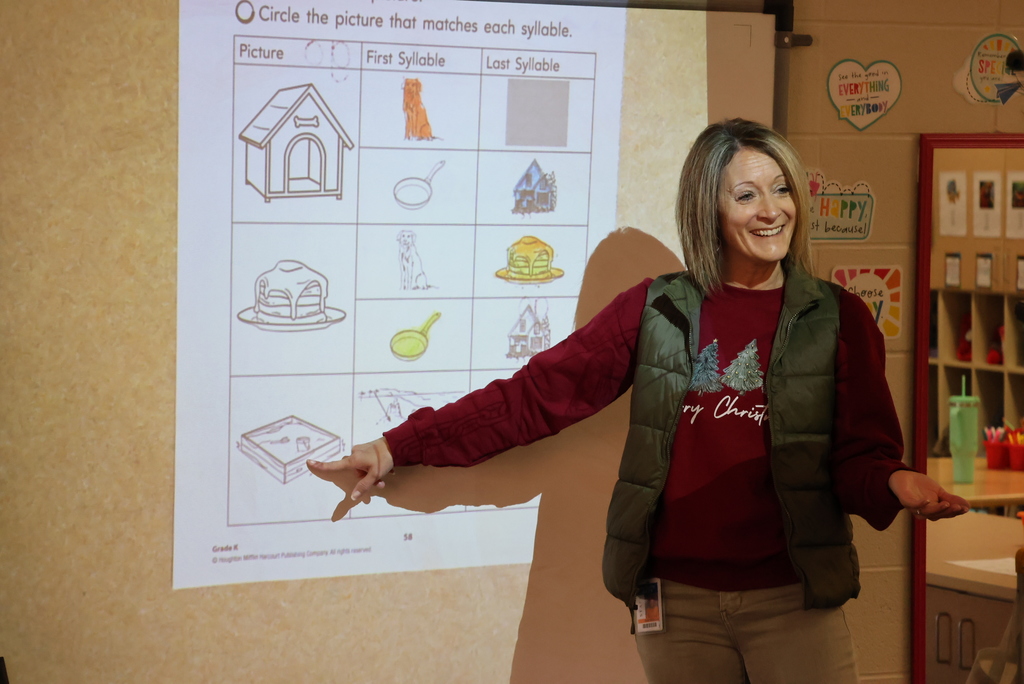 It is always amazing to see the academic progress made in kindergarten throughout the year. In Mrs. Shannon's class, they are already recognizing two syllable words! Today, they sounded and clapped out the words together to help make connections. #celebrate379