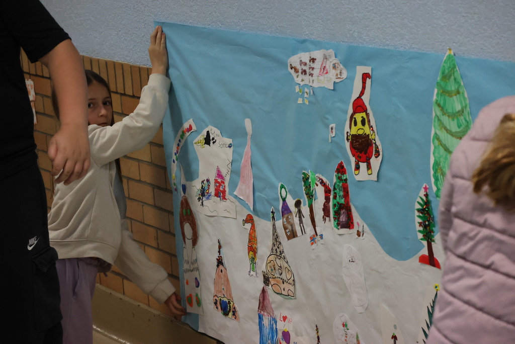The 2nd and 3rd grade holiday music program is almost here (Dec. 11), and Mrs. McGuire's art classes are doing their part to set the stage! They created their own holiday scenes that will be available to view on the night of the concert.  #celebrate379