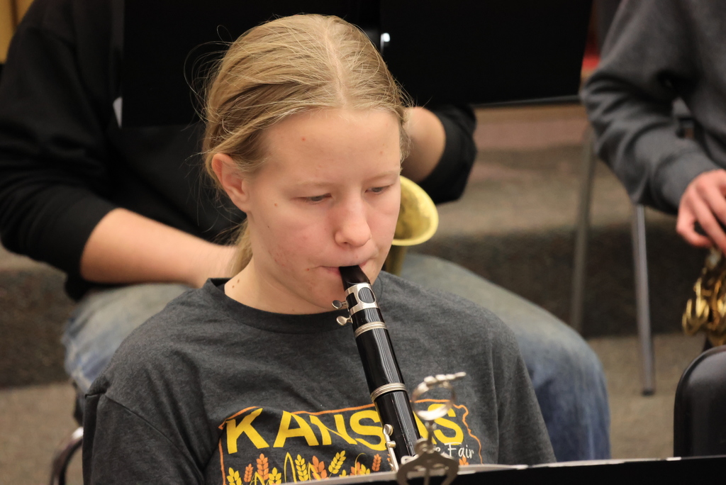 It's never too early to rehearse for Stardusters! That's exactly what Mrs. Thrasher's band students were doing today. They already sound great! Stardusters will take place on March 27th. #celebrate379