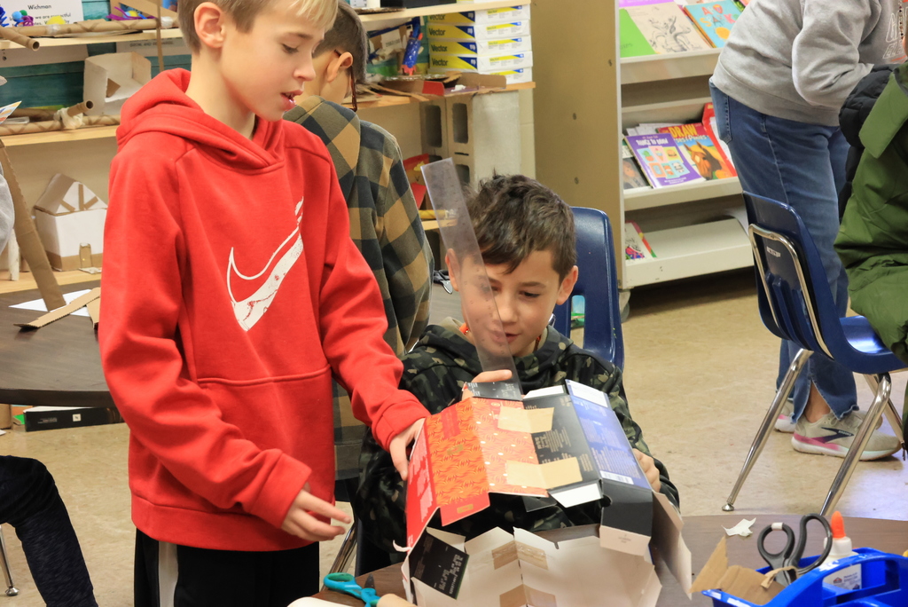 Mrs. McGuire is using the Leader in Me Habits regularly in her art classes. Today, her 4th graders had the freedom to create whatever they wanted with one requirement: Plan it out first using the 7 Habits. #celebrate379