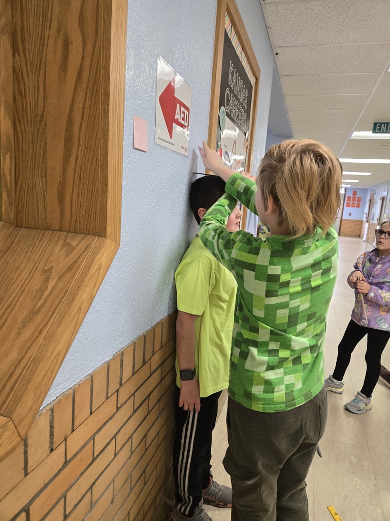 3rd graders became astronauts in Ms. Brownell's science class this week!  They analyzed how a NASA astronaut's traits change during a year in space. They also measured some of their own traits and made predictions about how these traits might change after living in space. #celebrate379
