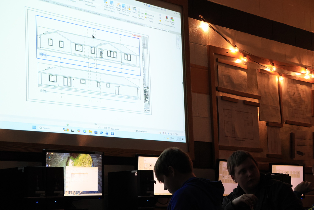 As part of the new USD 379 PartnerEd grant, Mr. Phil Bone, Design and Pricing Manager at Wardcraft, was brought into Mrs. Schooley's CAD 1 class to help students learn about Revit, a 3D CAD program used to create house plans. The end result for each student will be to design plans for the 2026-27 Tiger House, which will be built on-site by Mr. Pfizenmaier's construction tech class.  Do you work in an agriculture, construction & design, or architecture business and can help provide real-world connections for students while getting paid at the same time? PartnerEd might be the program for you! #celebrate379