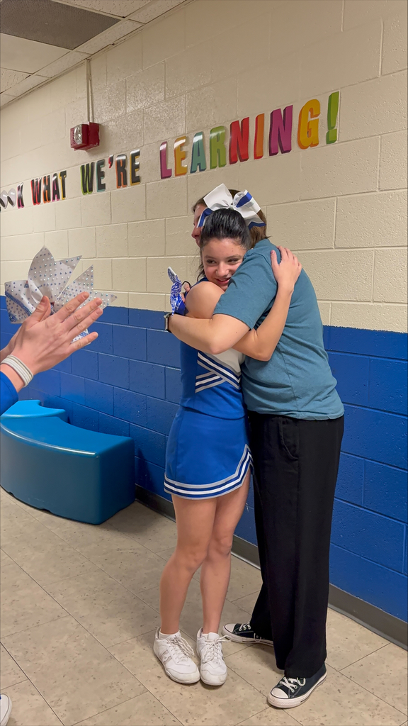 The junior high cheerleaders "threw it back" yesterday with previous uniforms worn by Jets alumni and a huge hair bump! The 8th graders also presented a teacher who had a positive impact on their education with a personalized cheer bow. #celebrate379