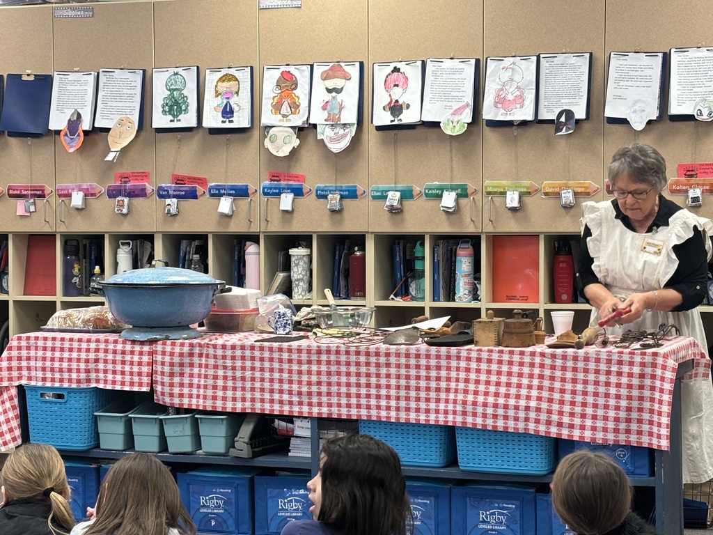 4th graders across the district came together to celebrate Kansas during the annual Kansas Heritage Day. Students participated in a wide range of activities relating to pioneer life and Kansas history, including making butter and apple cider, participating in a one-room school lesson, and learning about President Eisenhower’s campaign. Garfield and Wakefield students shared lunches around the “campfire” and had a memorable day celebrating our state! #celebrate379