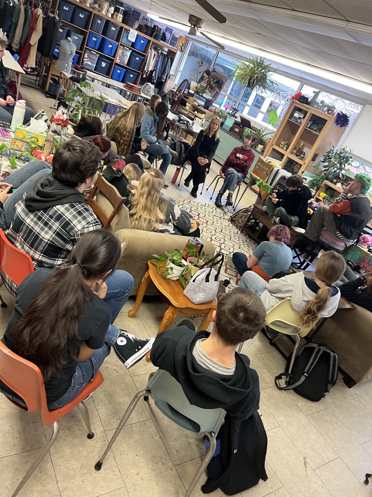 Tiger Speech and Drama was excited to host Dr. Joelle Arp-Durhman today!  She is the head of acting and directing for K-State’s Theatre department.  Dr. Apr-Durhman had a round-table discussion with the four directors of the upcoming student-directed one-acts. They discussed approaches to blocking with forensics students and held a question-and-answer session with drama students about the design process. It was a great day! #celebrate379